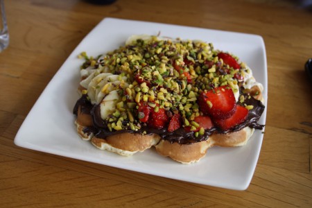 Vazgecilmeyen waffle  birde Antigonia,da deneyin :)
